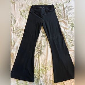 Hollister black Medium Ultra High Rise Leggings
